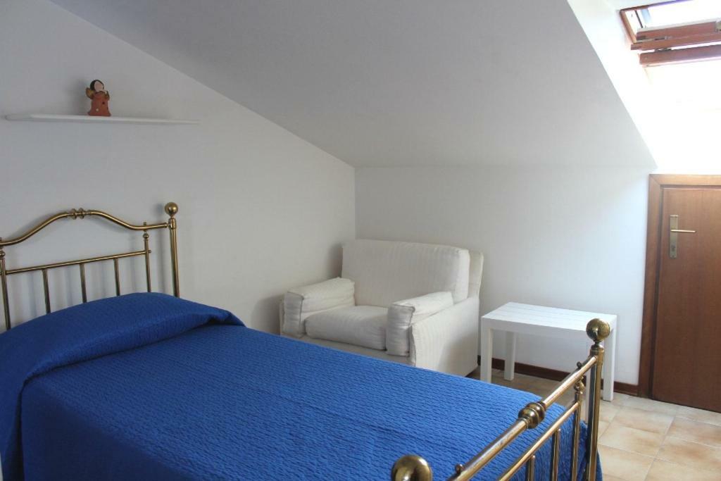 Residenza Riviera Degli Olivi Apartamento Torri Del Benaco Exterior foto